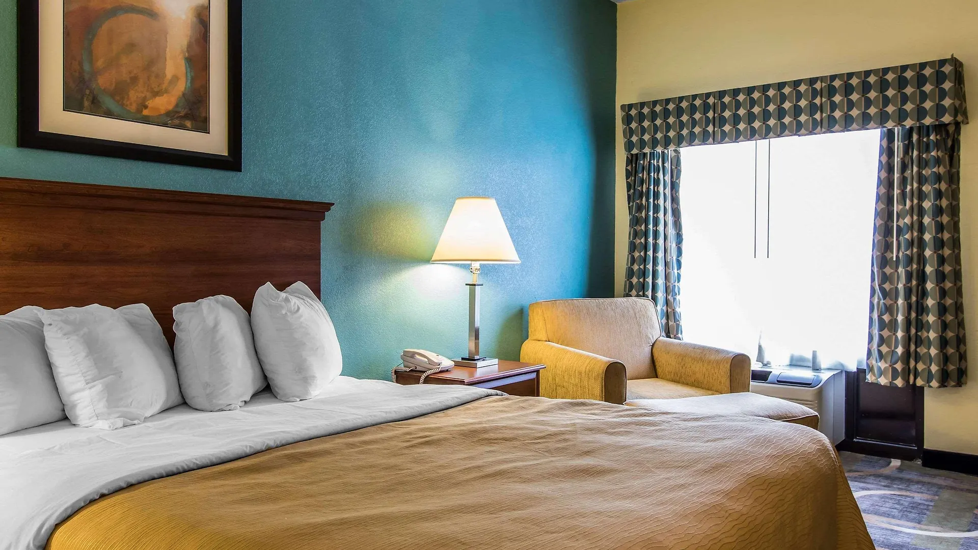 Hotel Quality Inn & Suites Memphis East