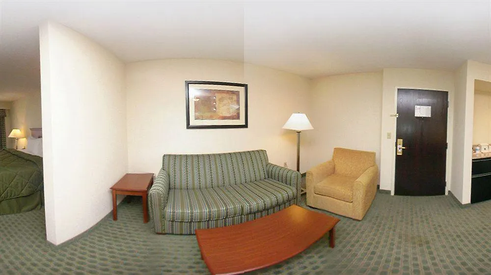 Quality Inn & Suites Memphis East 2*,  United States
