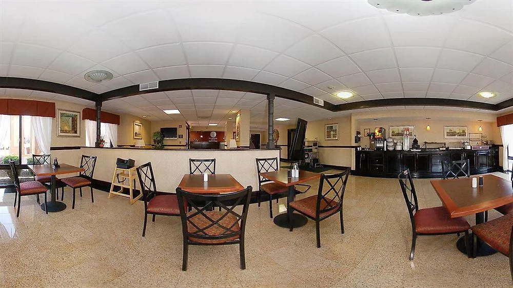 ** Hotel Quality Inn & Suites Memphis East United States
